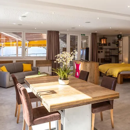 Apartament Scarpape